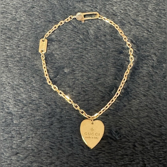 Gucci Jewelry - gucci heart bracelet